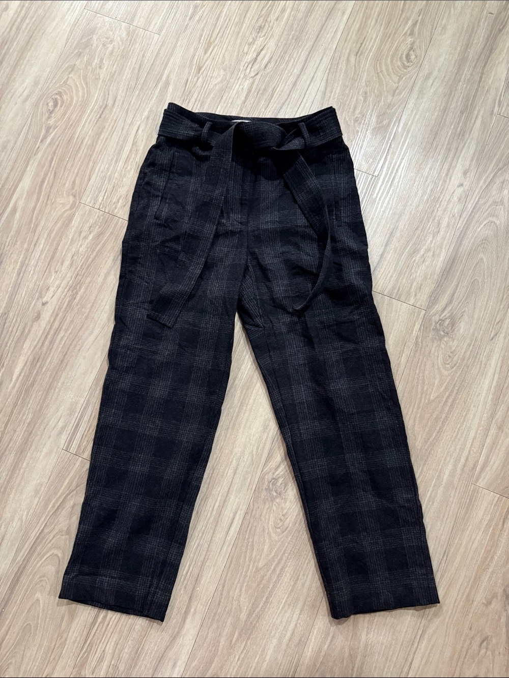 Wilfred Black Wool Plaid Belted Trousers (size 6, never worn)